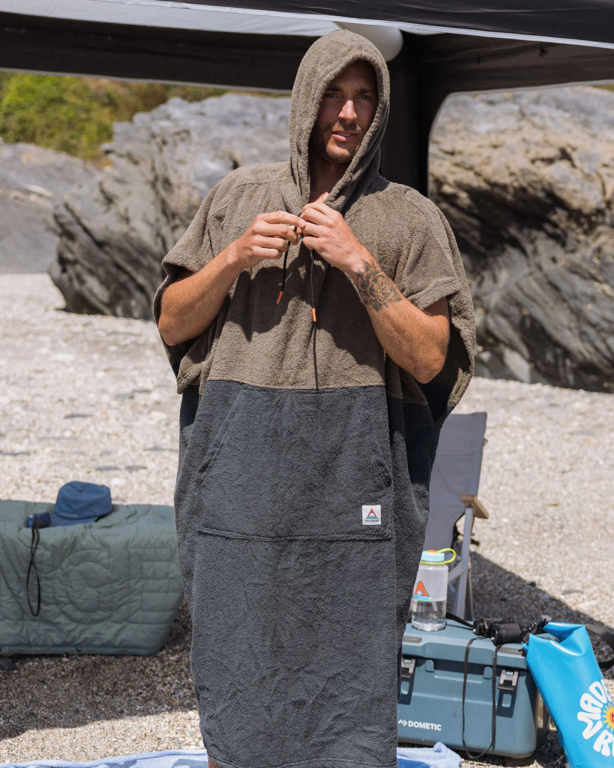 Shoreline Cotton Towel Poncho - Dusty Olive/Charcoal - Image 2