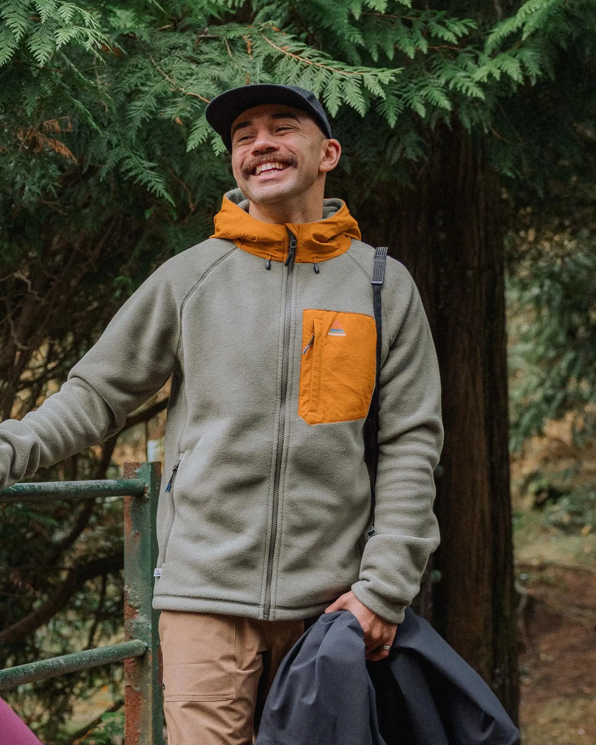 Sierrascape Men's PolartecĀ® Fleece Hoodie - Dusty Olive - Image 4