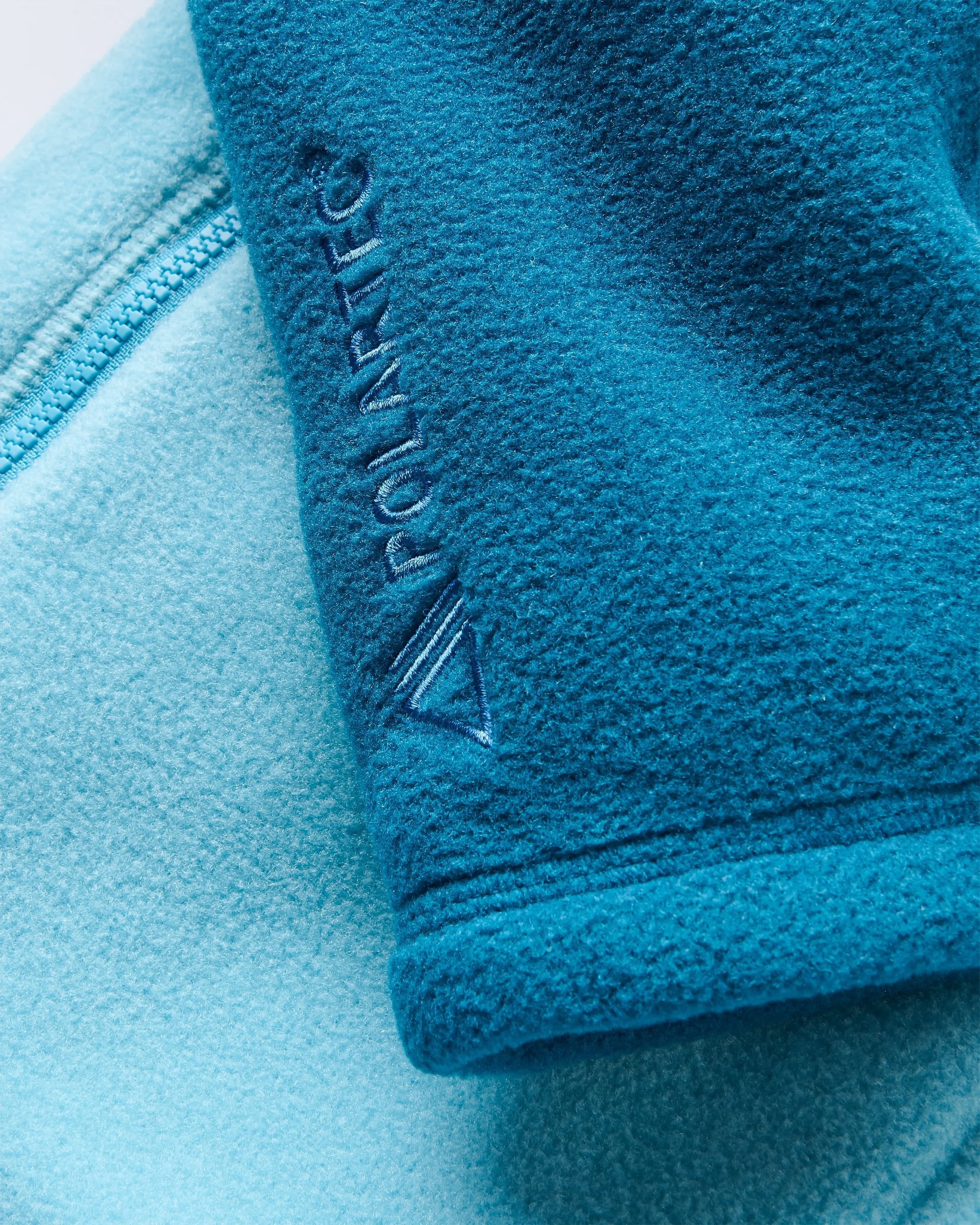 Sierrascape Women's PolartecĀ® Fleece Hoodie - Retro Blue/Tidal Blue - Image 10