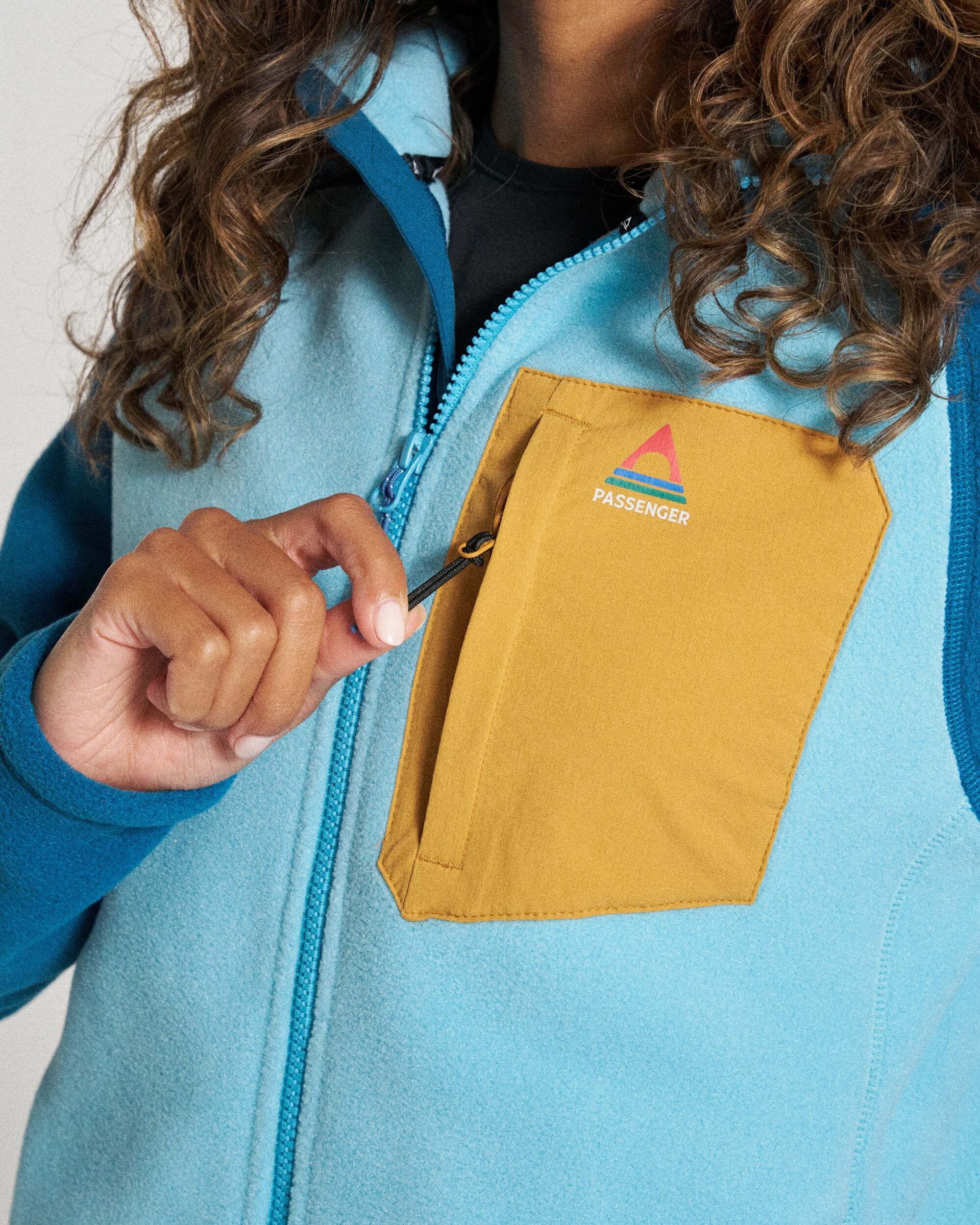 Sierrascape Women's PolartecĀ® Fleece Hoodie - Retro Blue/Tidal Blue - Image 7