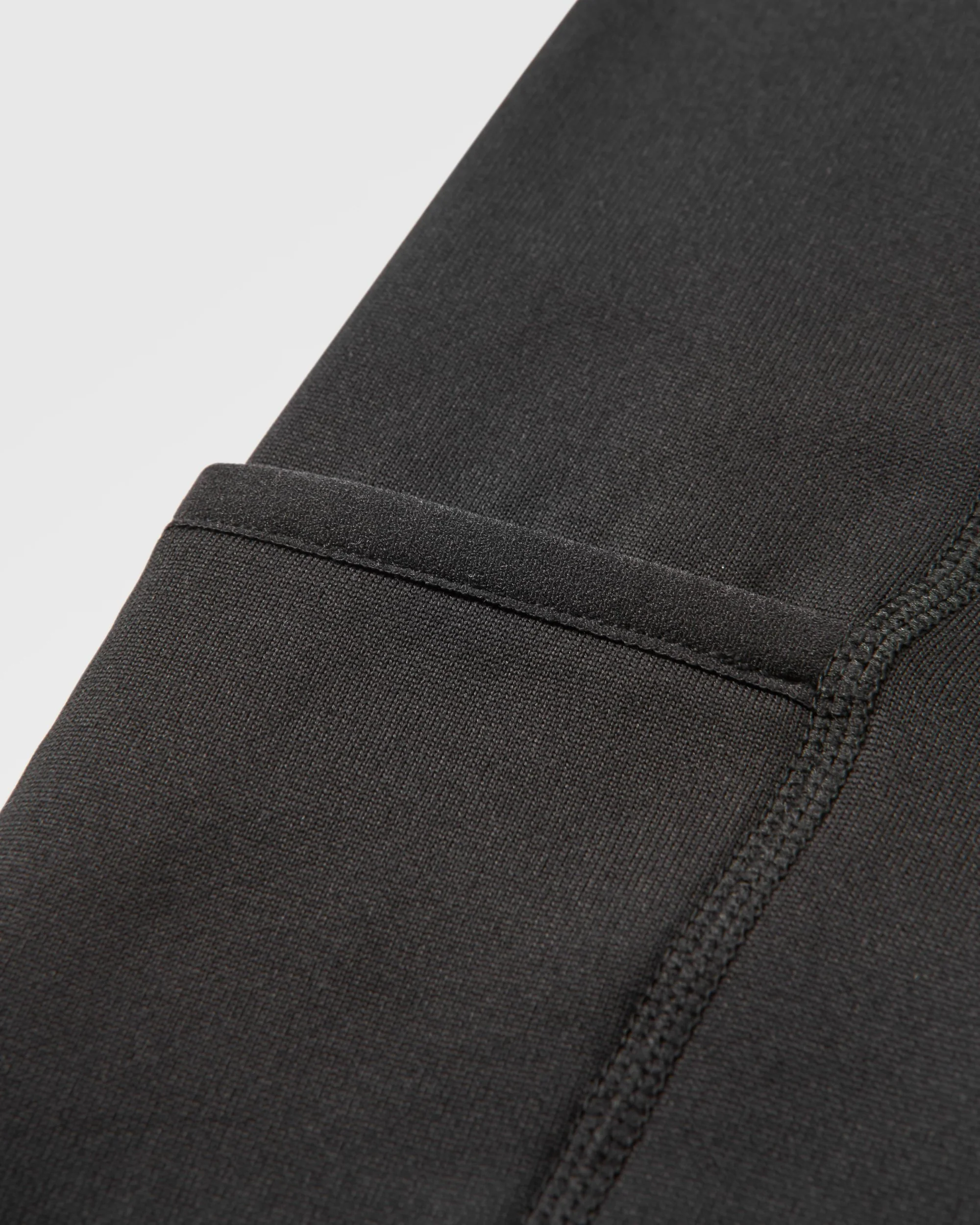 Solitude PolartecĀ® Legging - Black - Image 4
