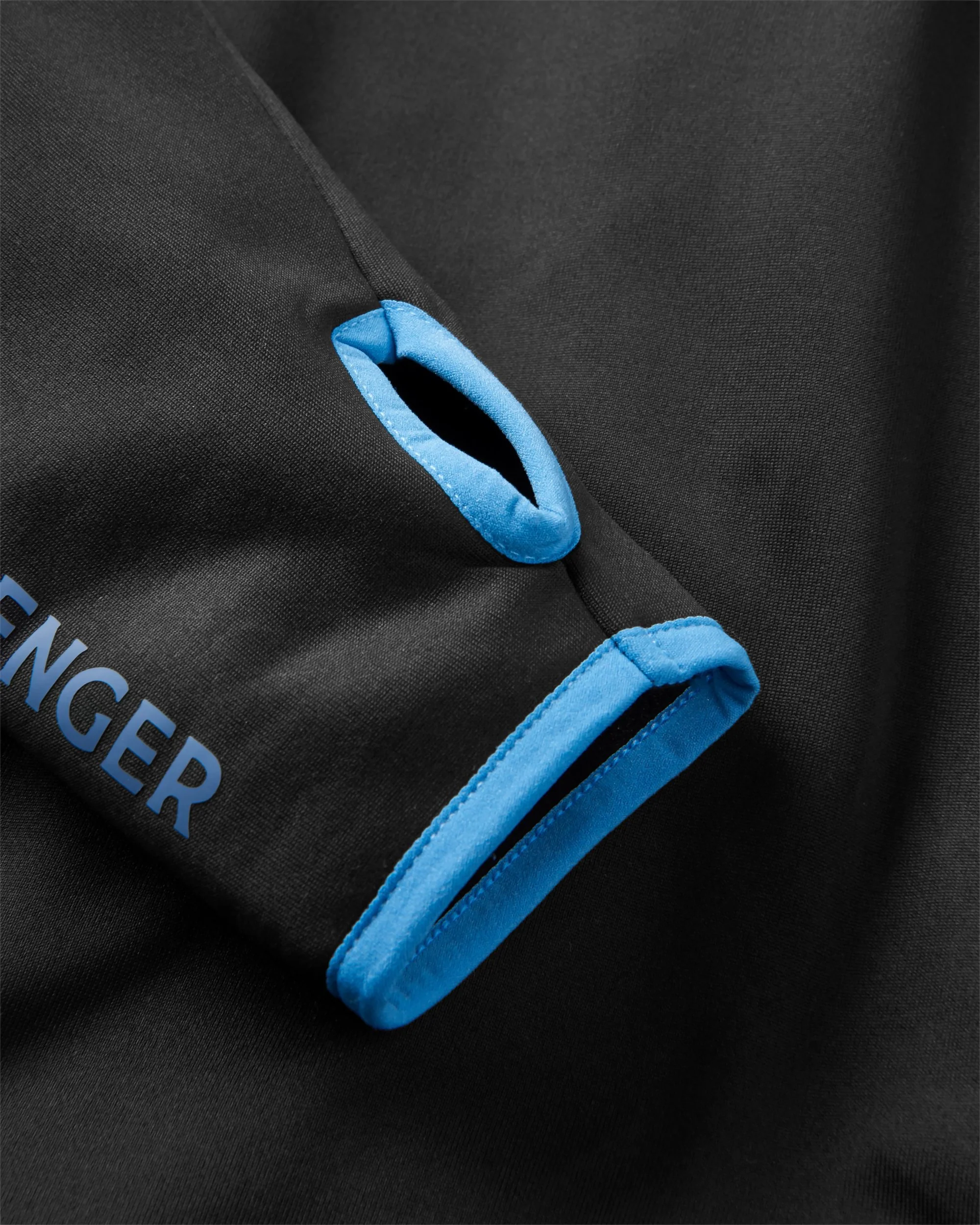Solitude Polartec® Fleece Pullover - Black - Image 9