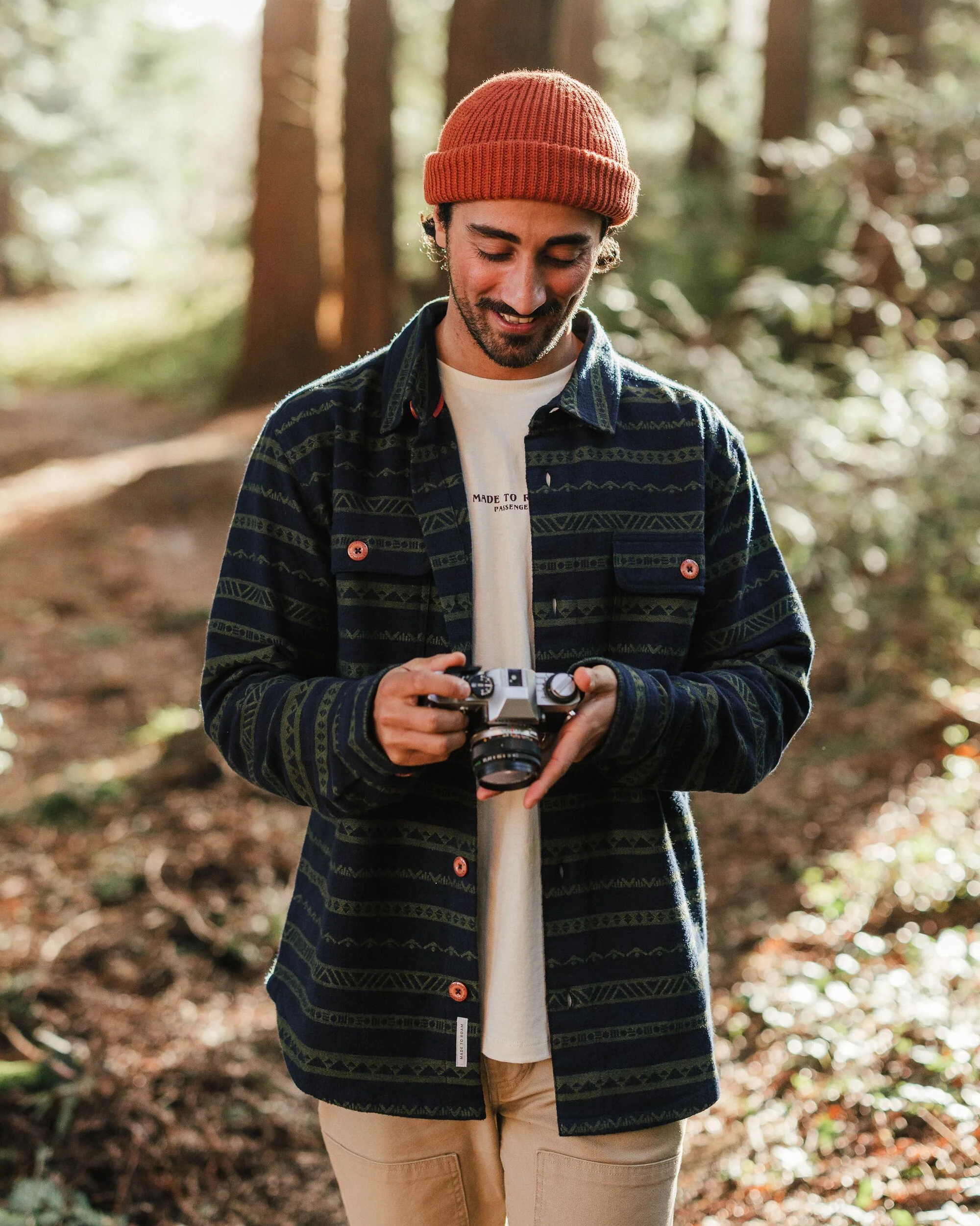 Taupo Organic Cotton Shirt - Rich Navy - Image 5