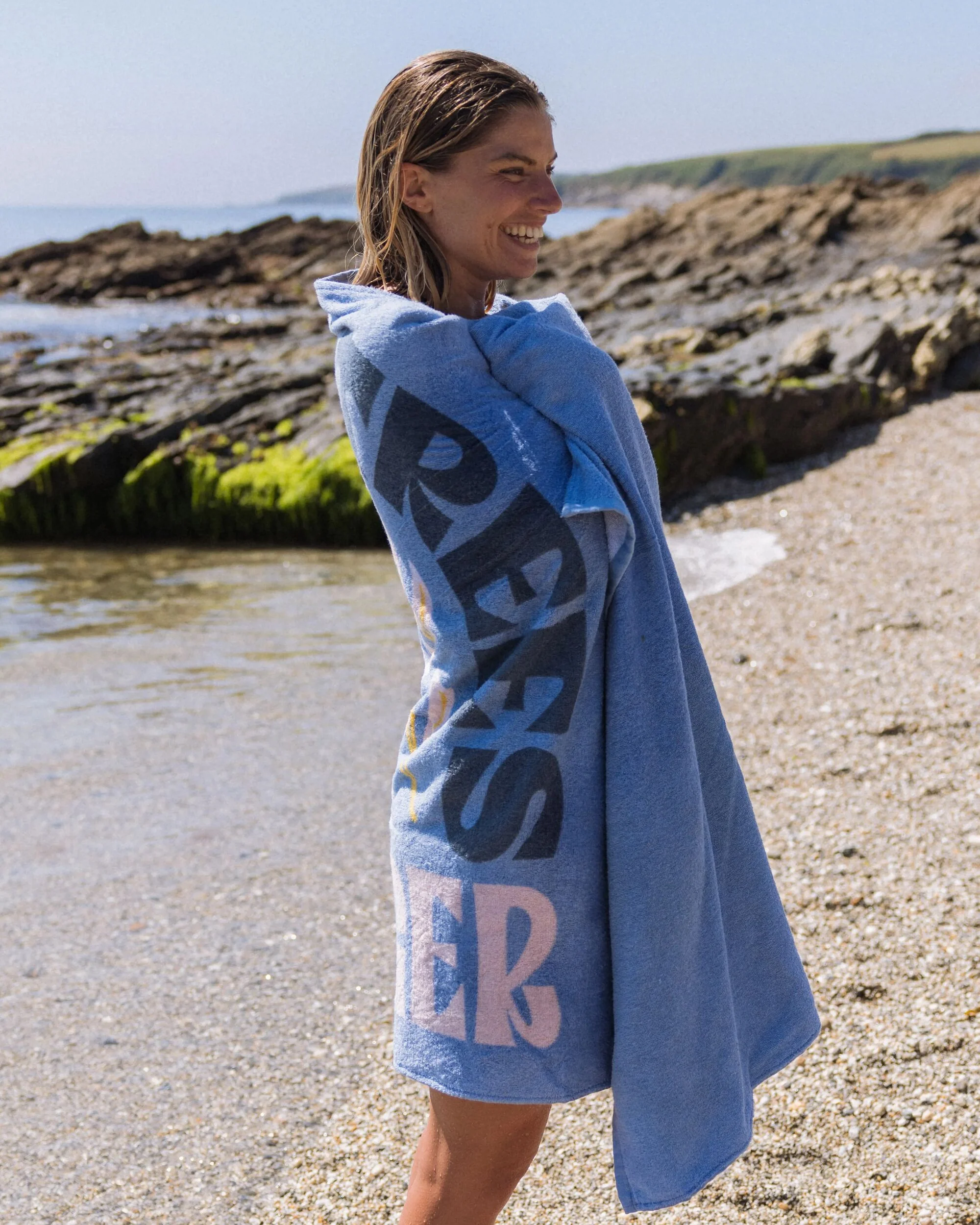 Tideline Organic Cotton Beach Towel - Faded Denim - Image 3