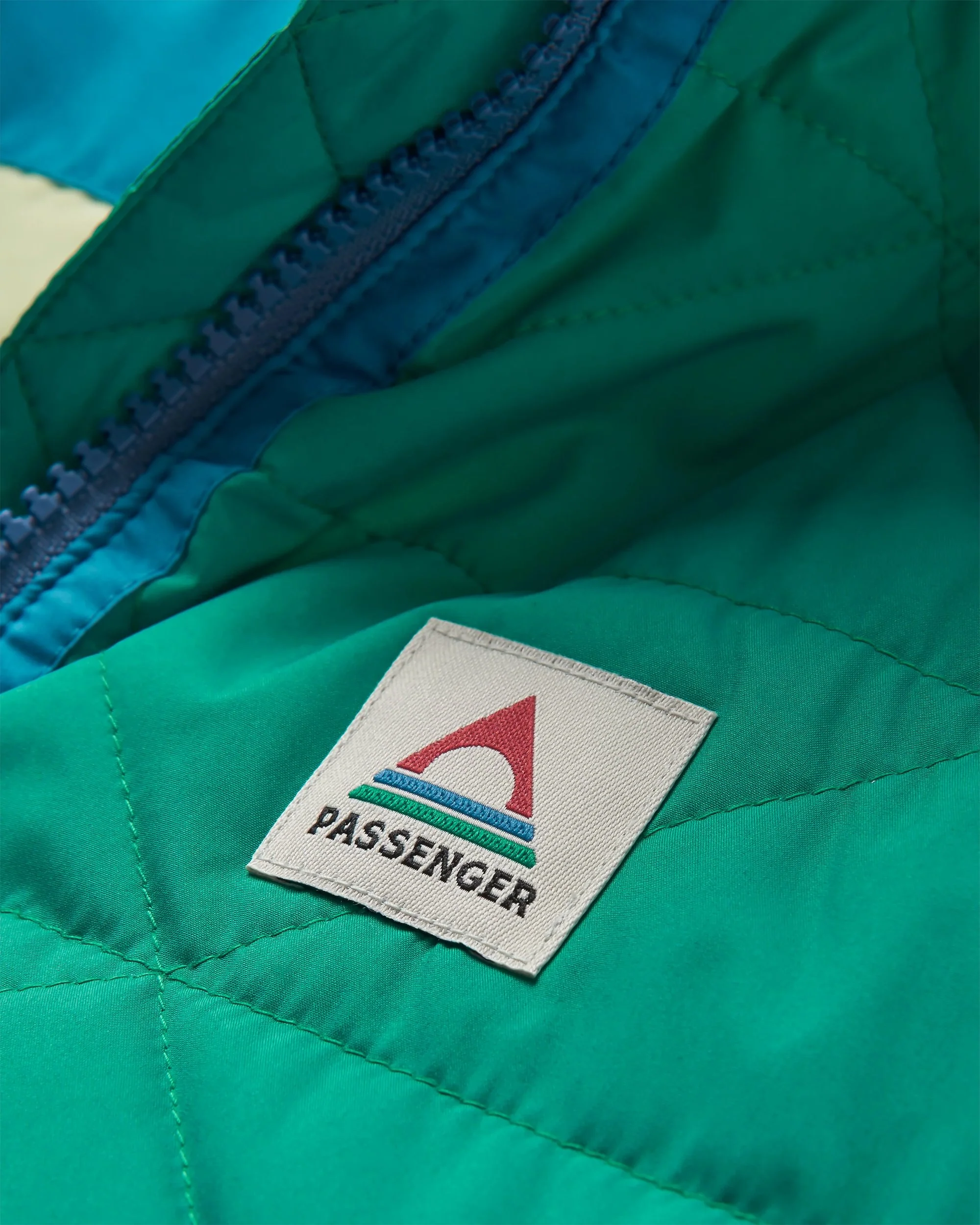 Trace ThermoreĀ® Insulated Jacket - Greenlake - Image 2