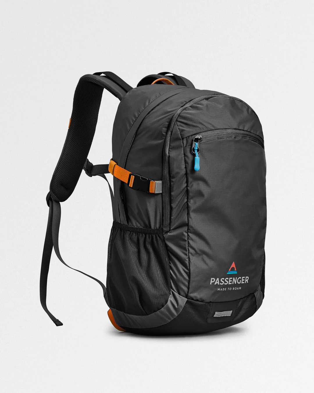 Track 20L Backpack - Black - Image 6