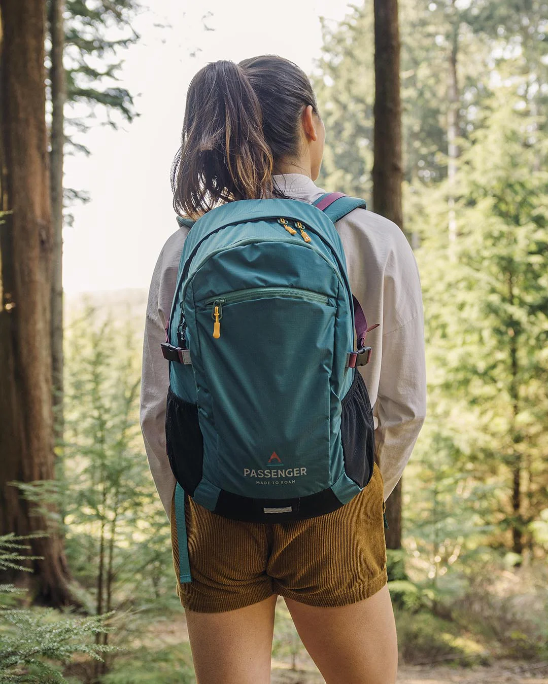 Track 20L Backpack - Mediterranean - Image 4