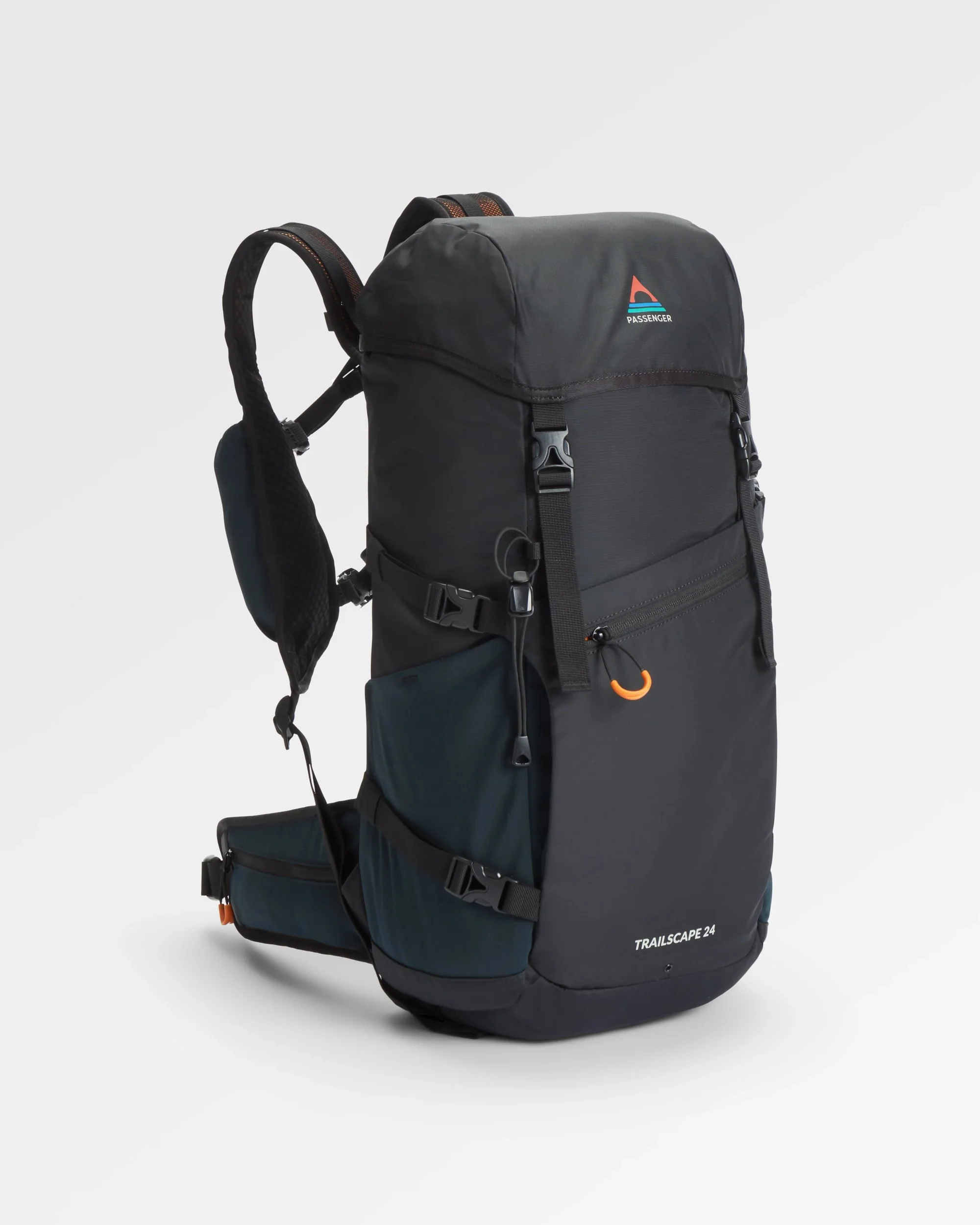 Trailscape 24L Backpack - Black - Image 4
