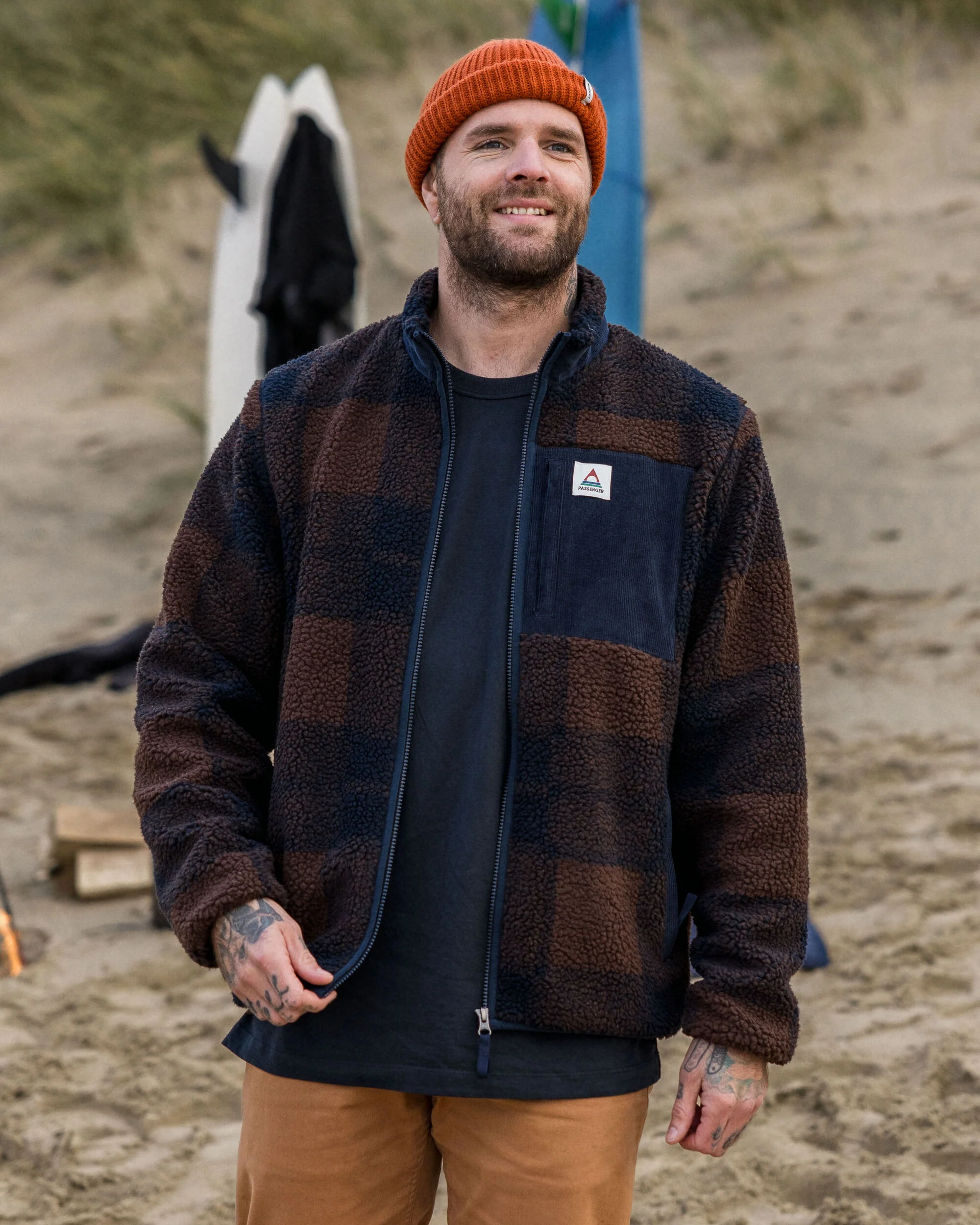 Trekker Deep-Pile Sherpa Fleece - Chestnut/Deep Navy Check - Image 2