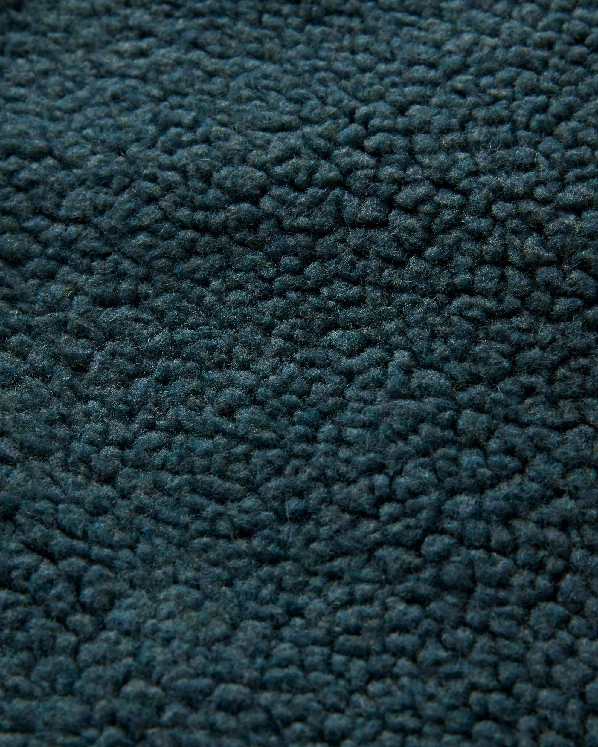Valiant Deep Pile Fleece - Dark Fern - Image 12