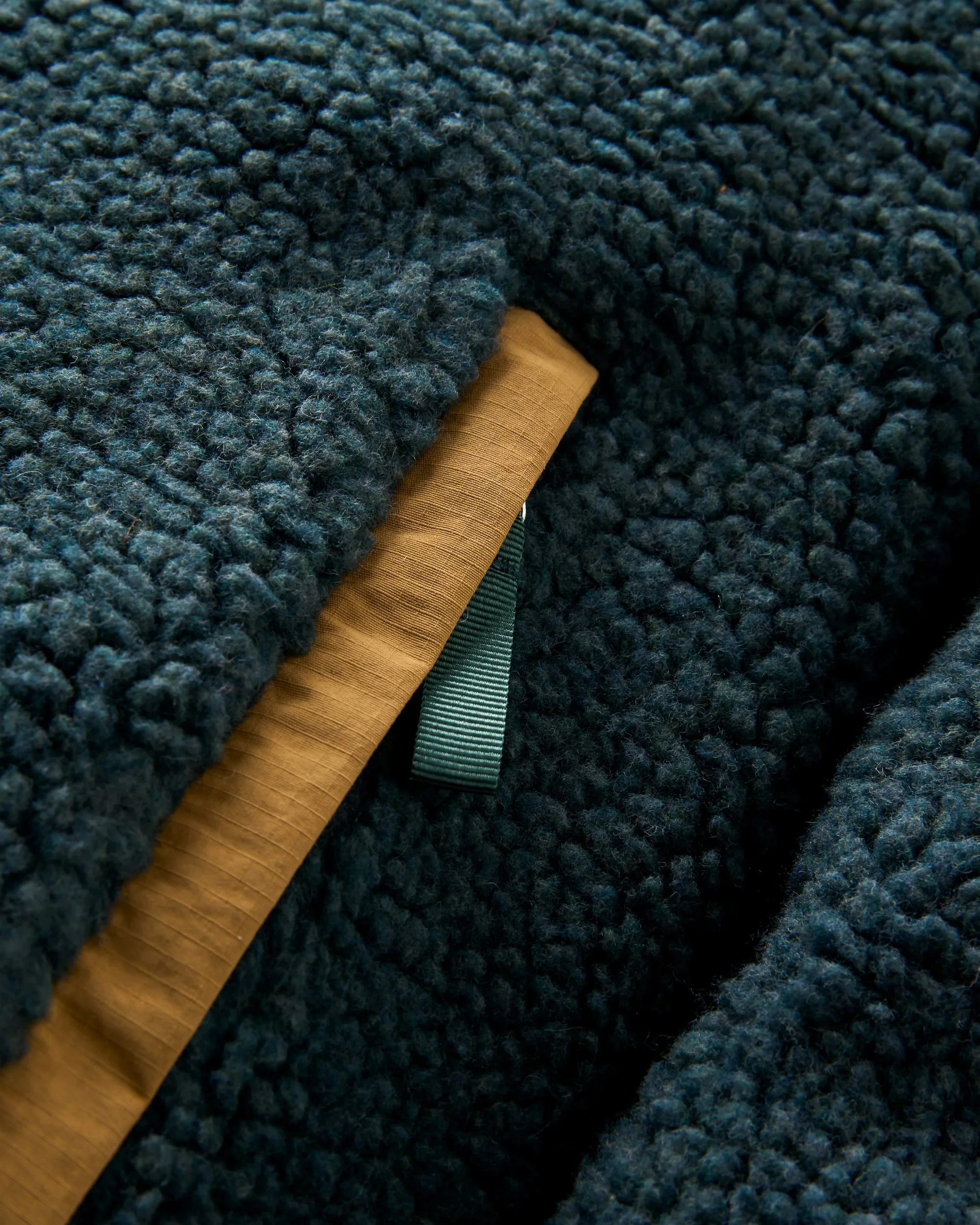 Valiant Deep Pile Fleece - Dark Fern - Image 5