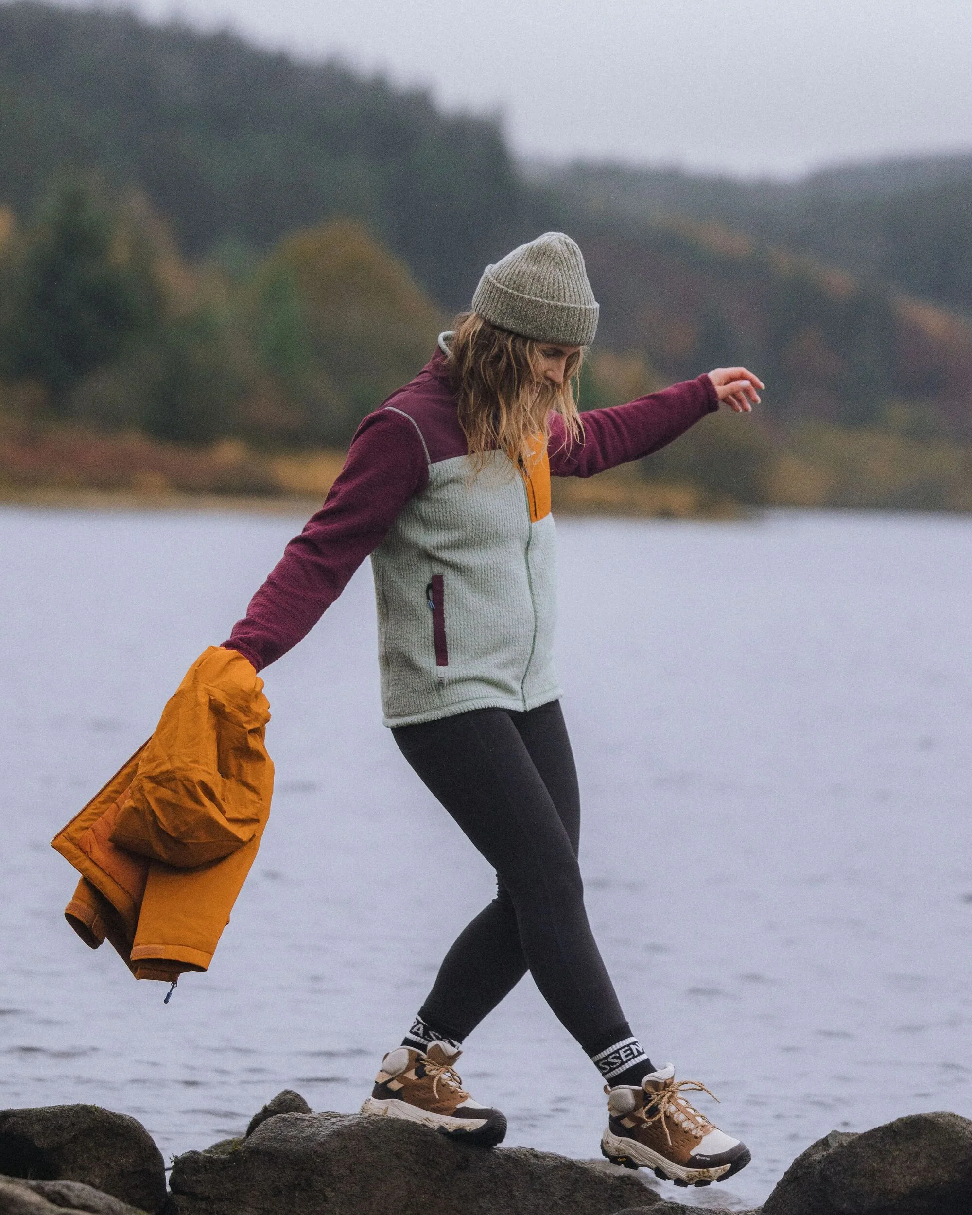 Venturescape Women's Fleece - Fig/Pistachio - Image 4