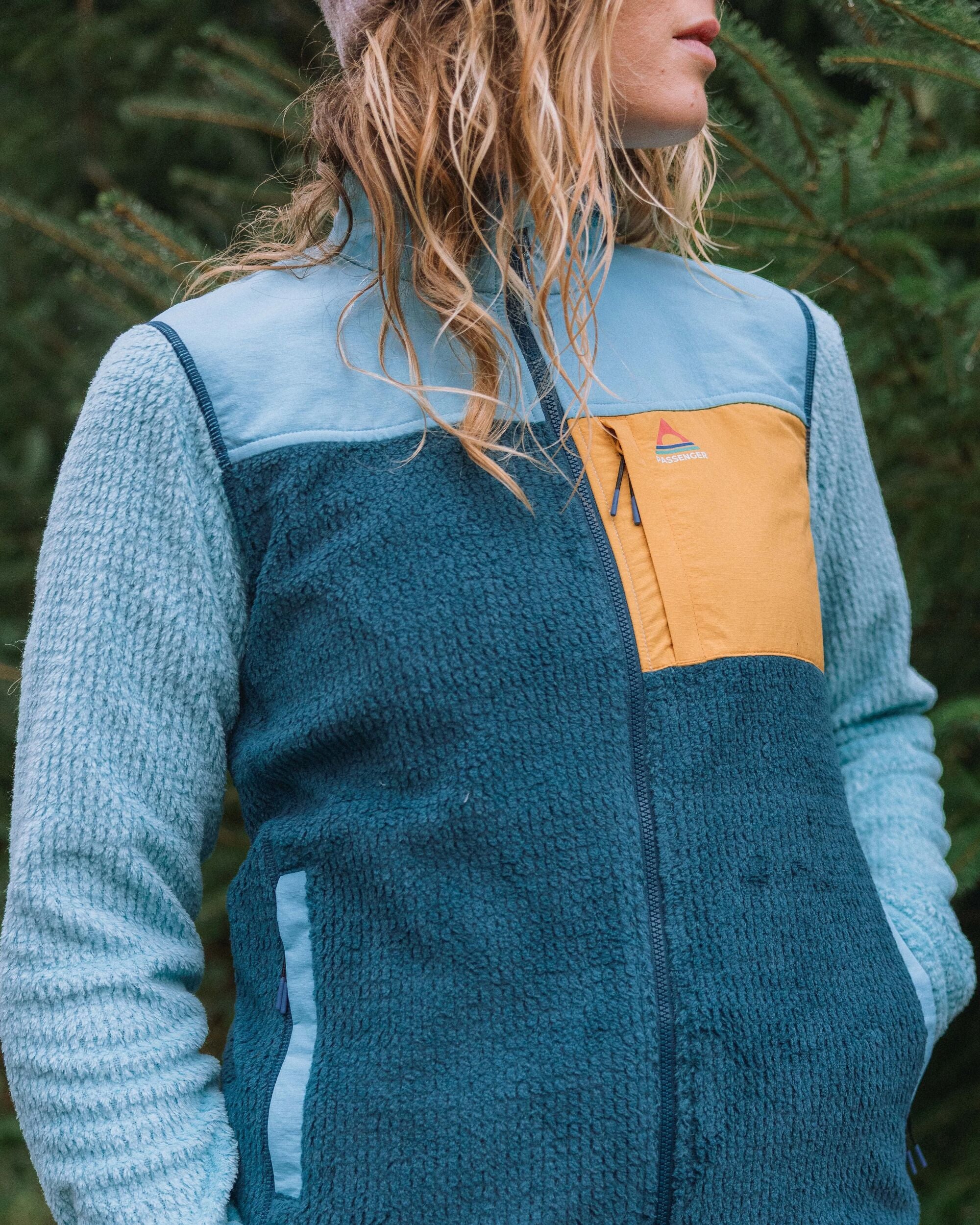 Venturescape Women's Fleece - Retro Blue/Tidal Blue - Image 3