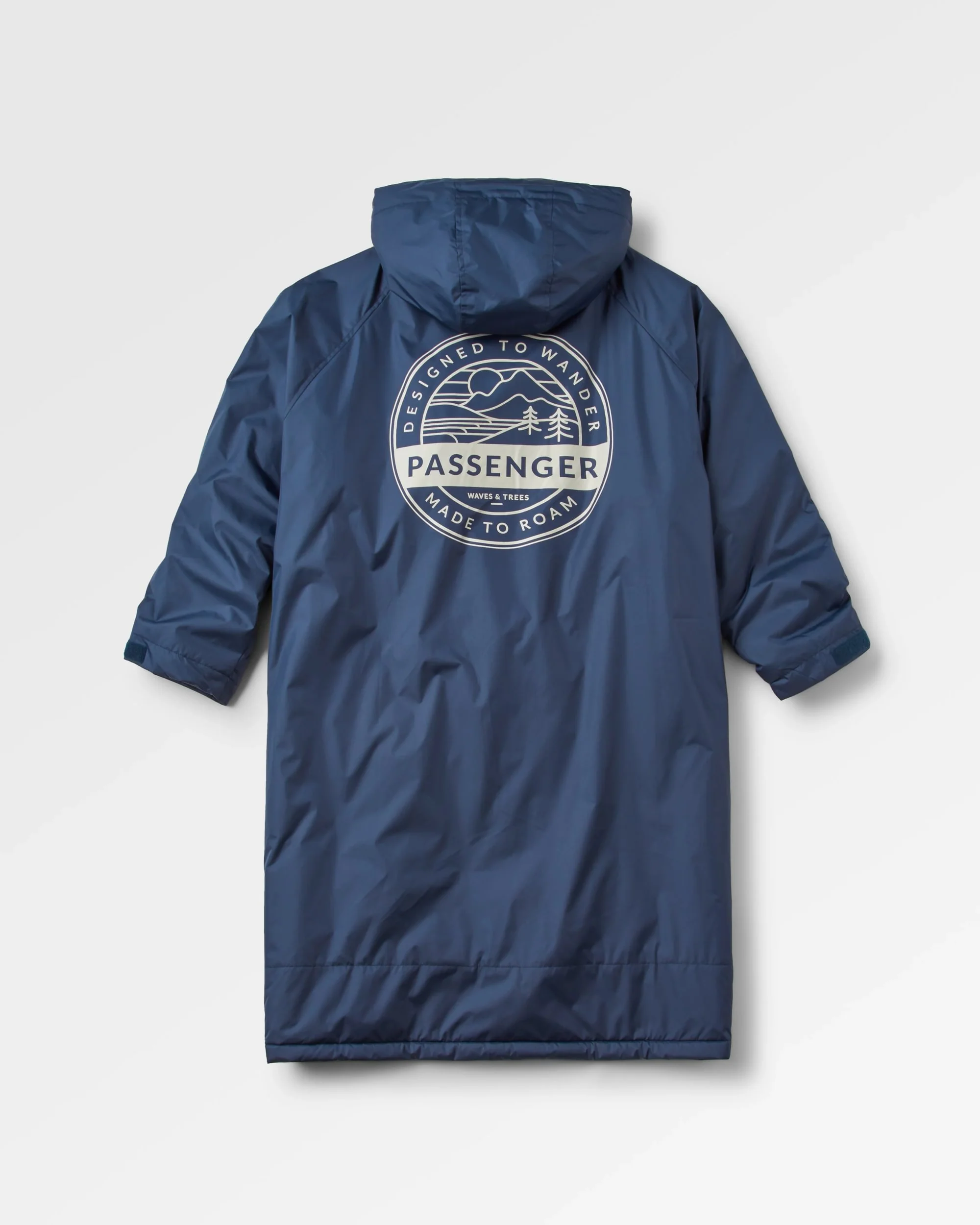 Waves Sherpa Lined Changing Robe - Rich Navy - Image 9