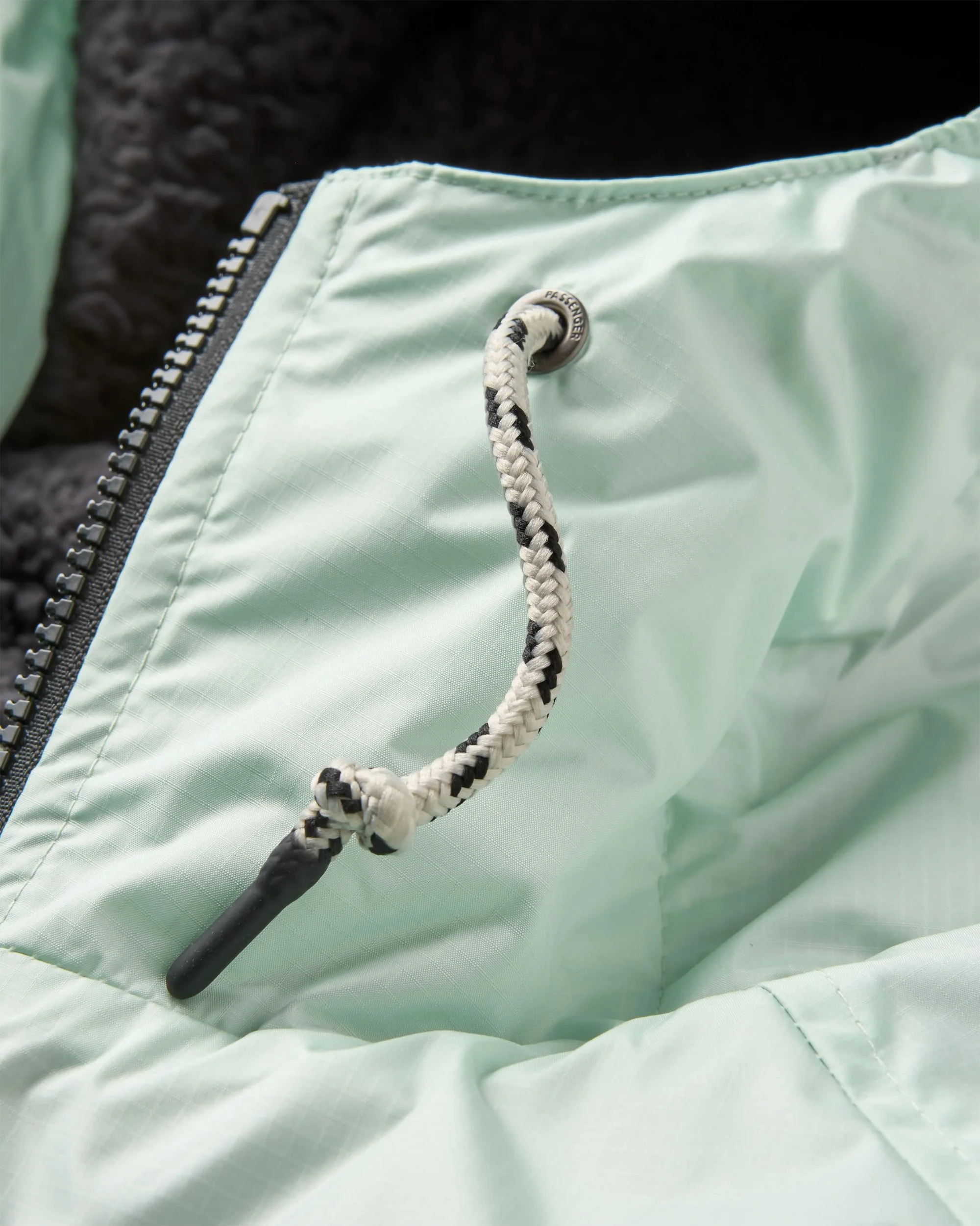 Waves Sherpa Lined Changing Robe - Spearmint/Deep Ocean - Image 7