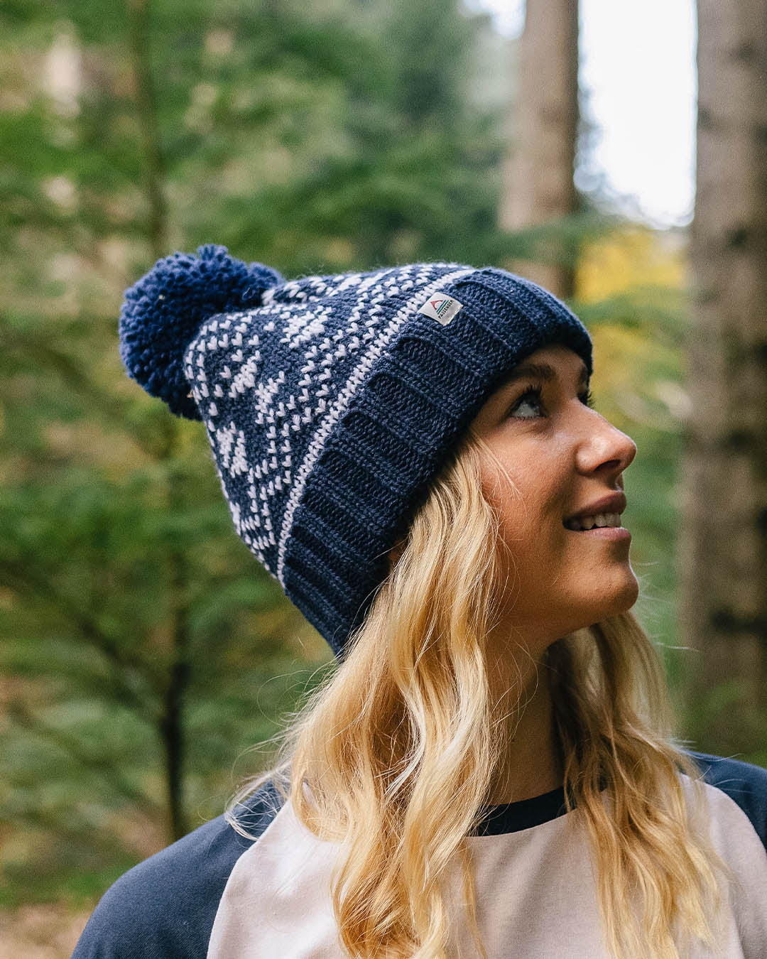 West Coast Bobble Hat - Rich Navy - Image 4