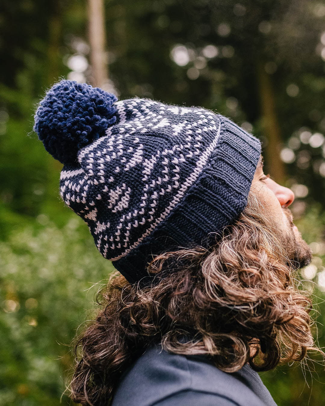 West Coast Bobble Hat - Rich Navy - Image 7