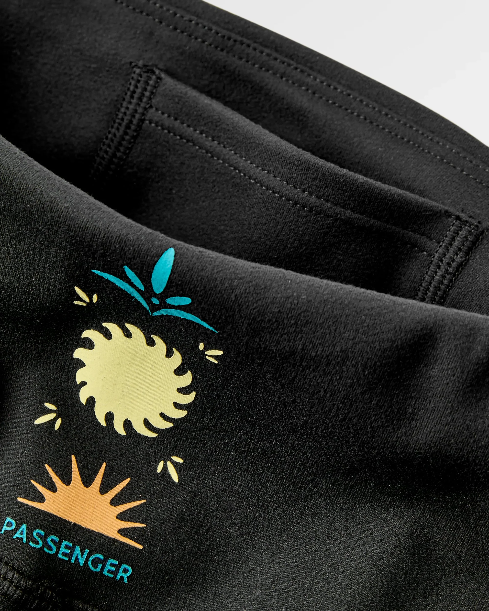 Solscape Active Short - Black - Image 8