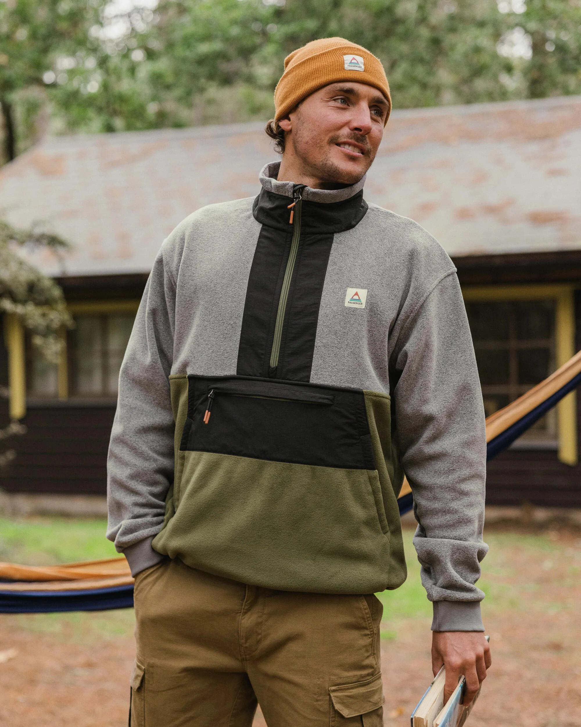 Woodland Hoodless 1/2 Zip Polartec® Fleece - Grey Marl/Khaki