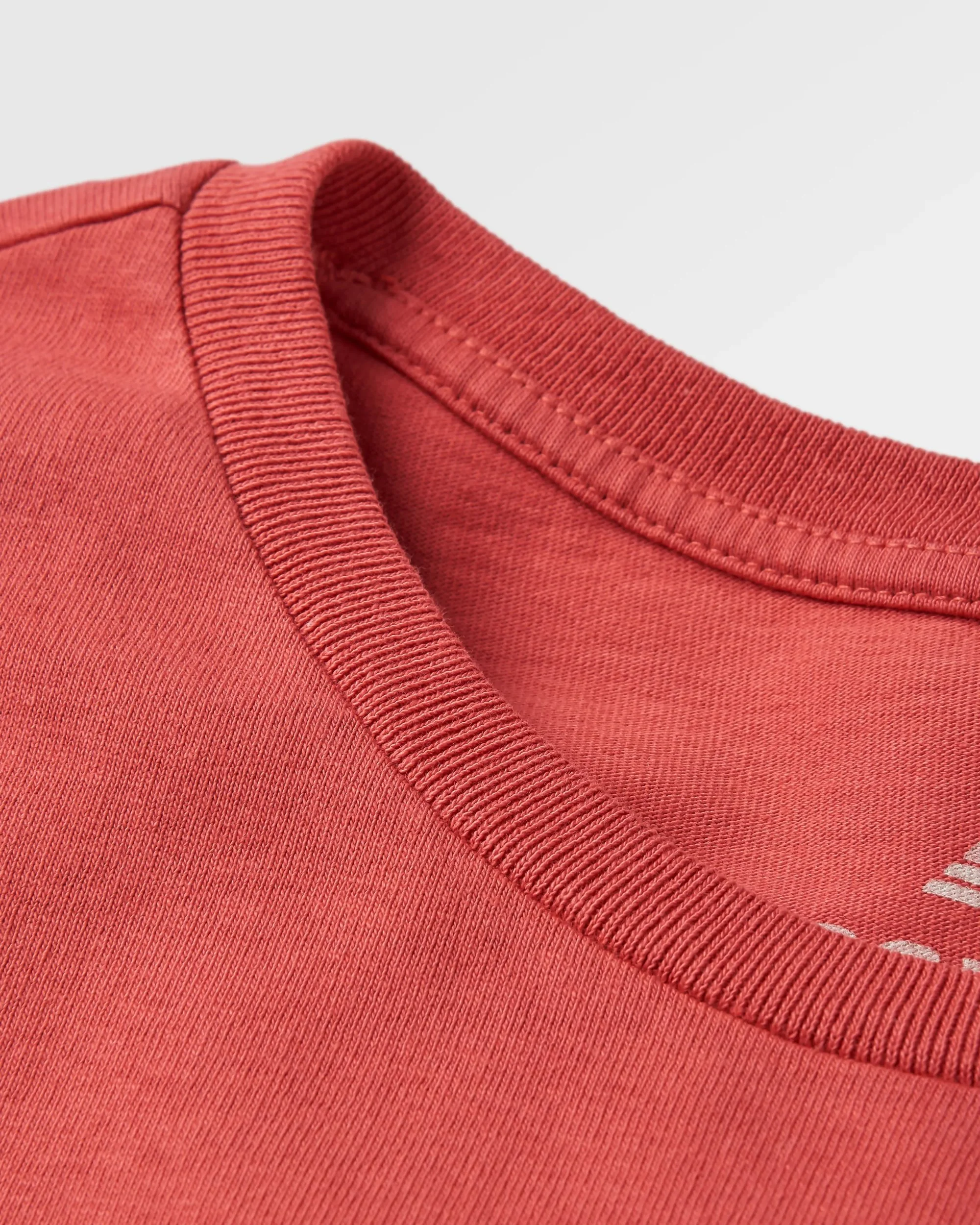 Yuca T-Shirt - Mineral Red - Image 6