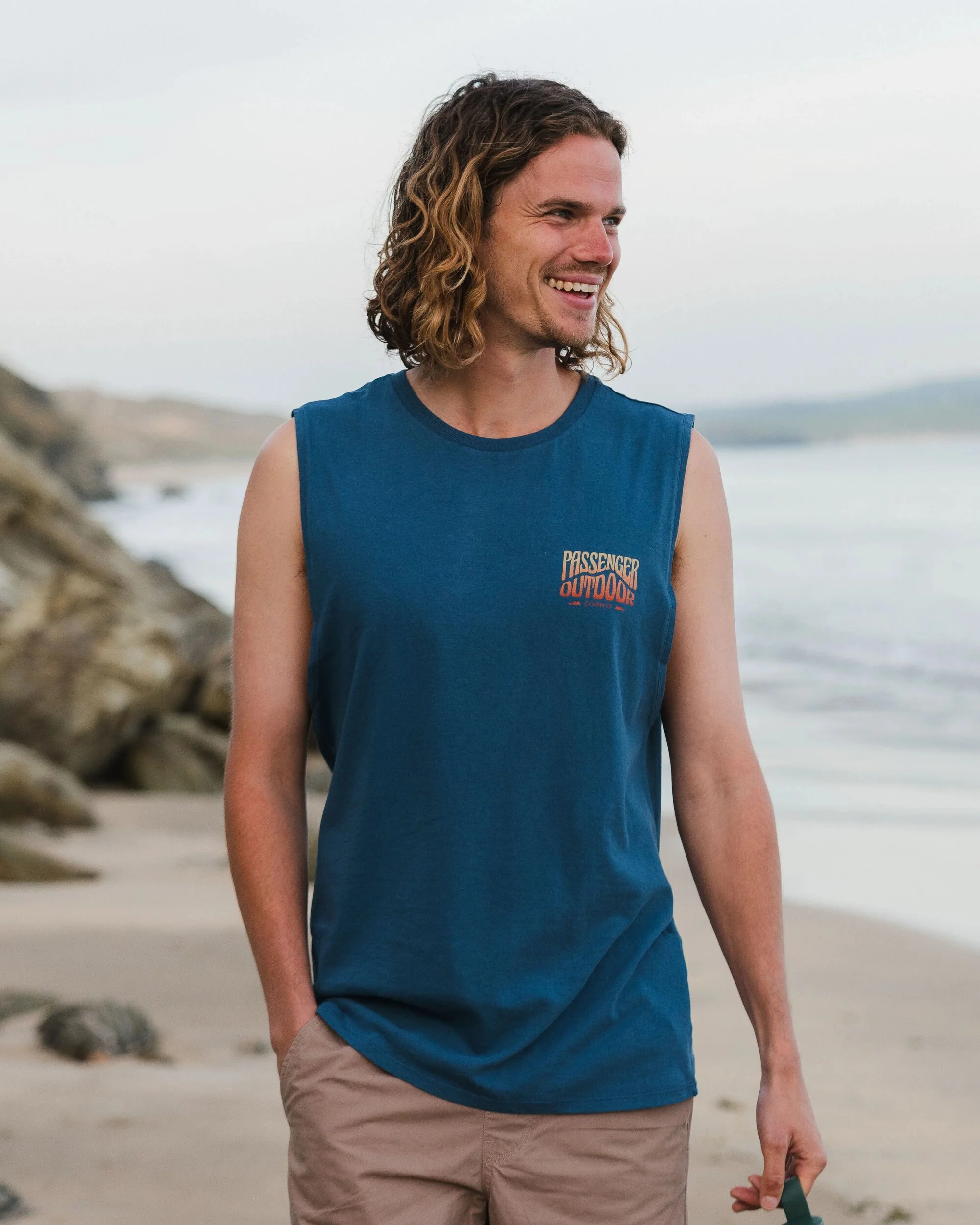 Yuca Vest - Dark Denim - Image 2